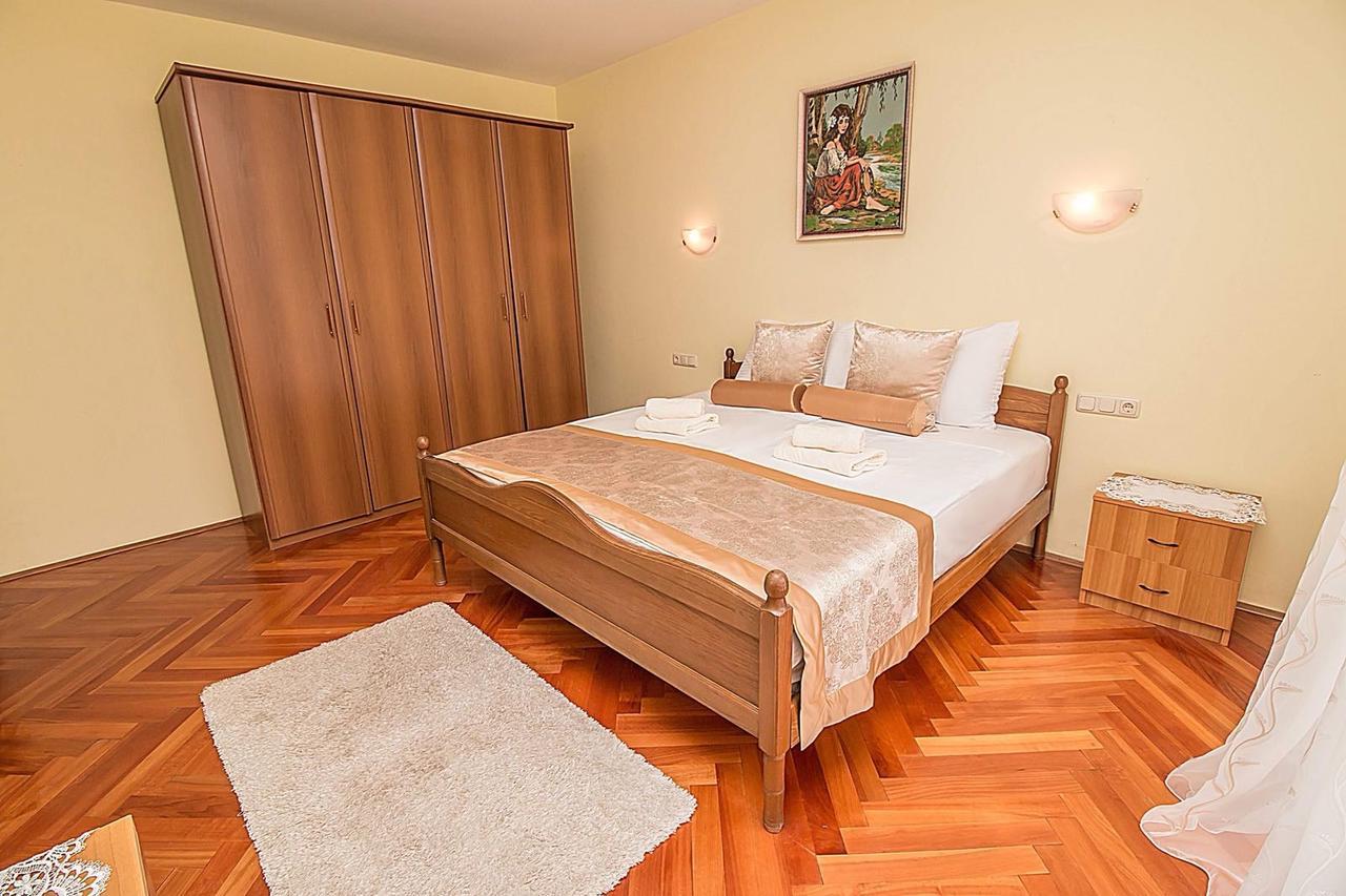 Villa Rose Rovinj Exterior photo