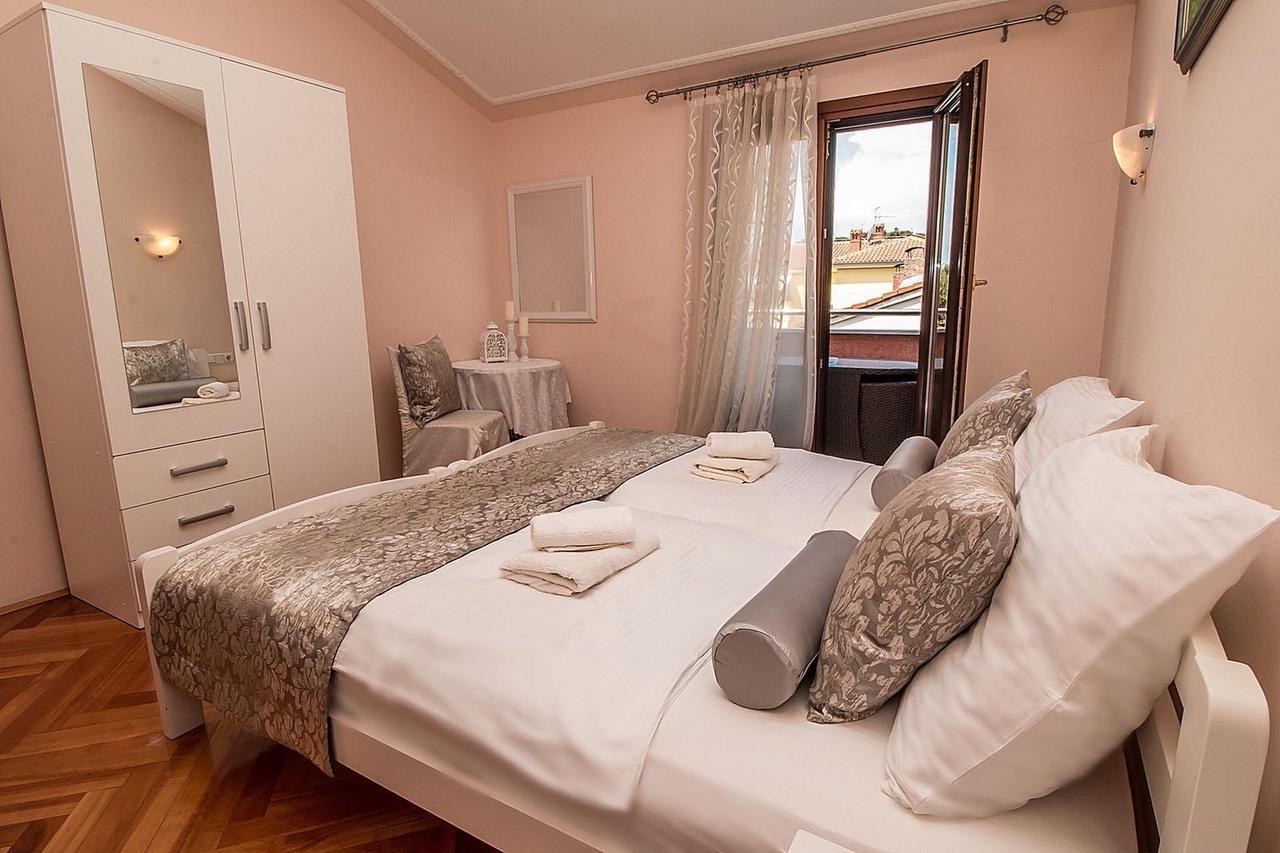 Villa Rose Rovinj Exterior photo