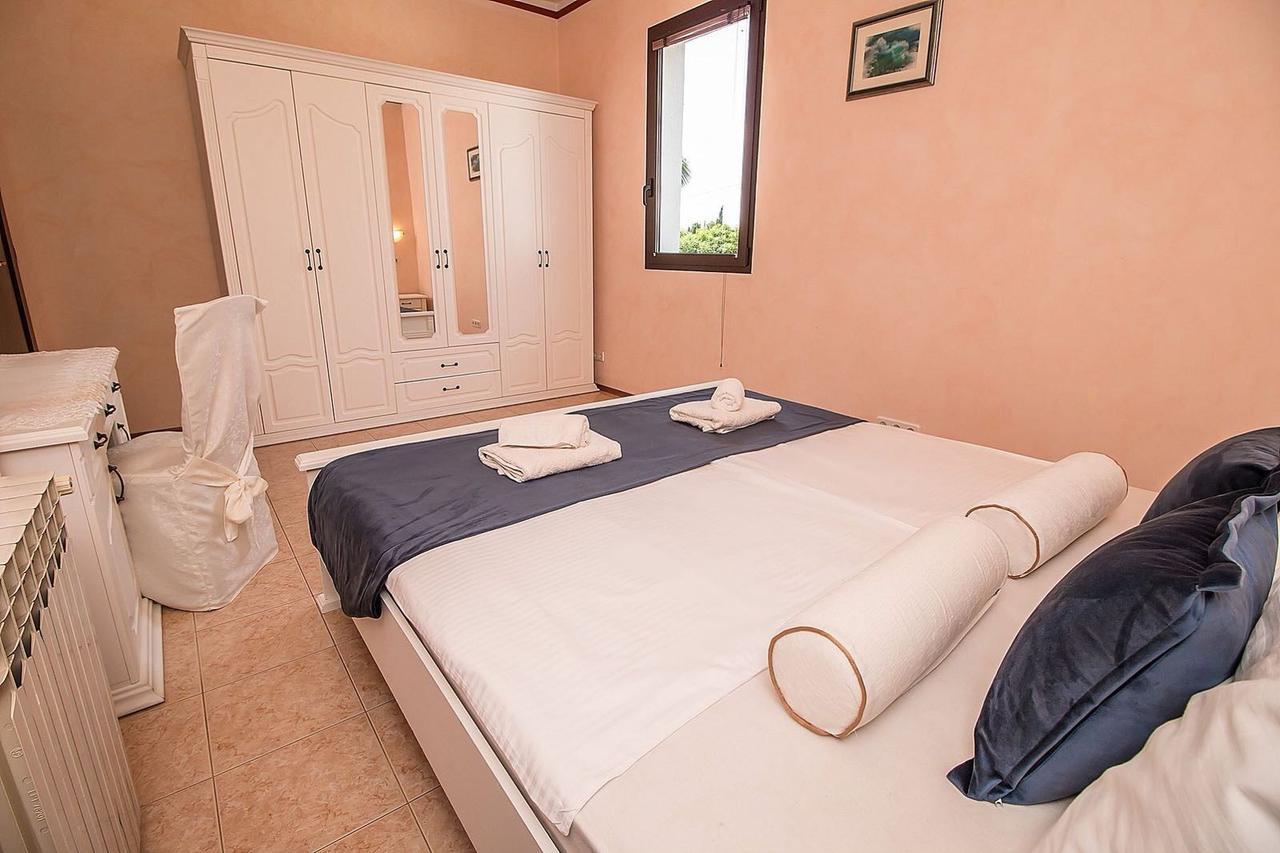Villa Rose Rovinj Exterior photo